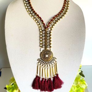 Sophia &Kate burgundy statement necklace set